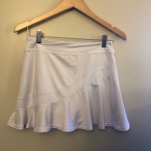 WOMENS | White Golf/Tennis Skort